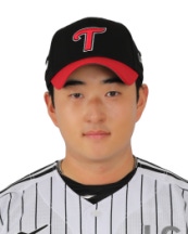김진수 선수 사진